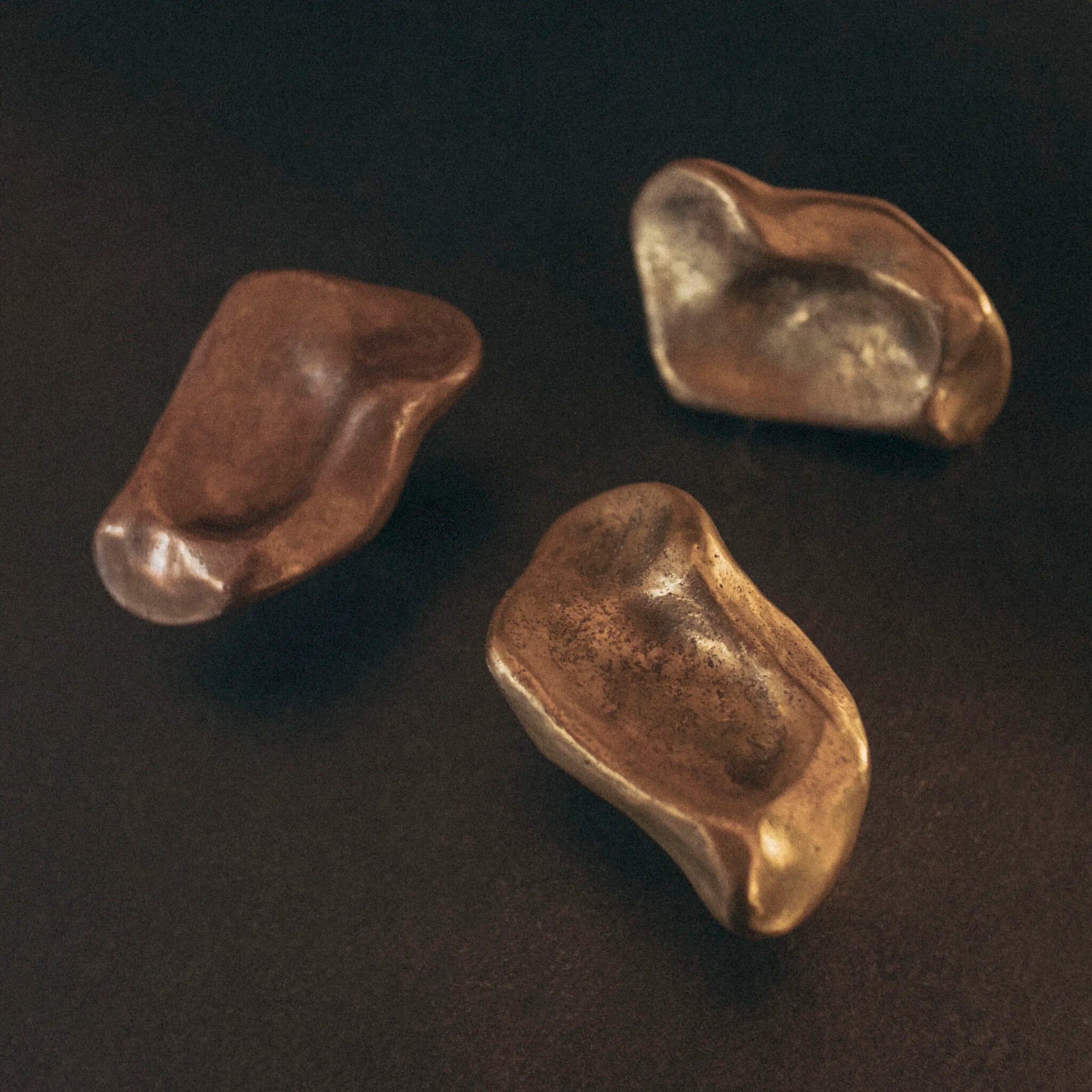 PINCH SMALL KNOB/HOOK