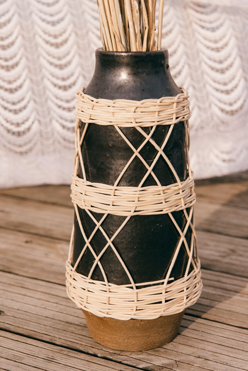 RATTAN VASE