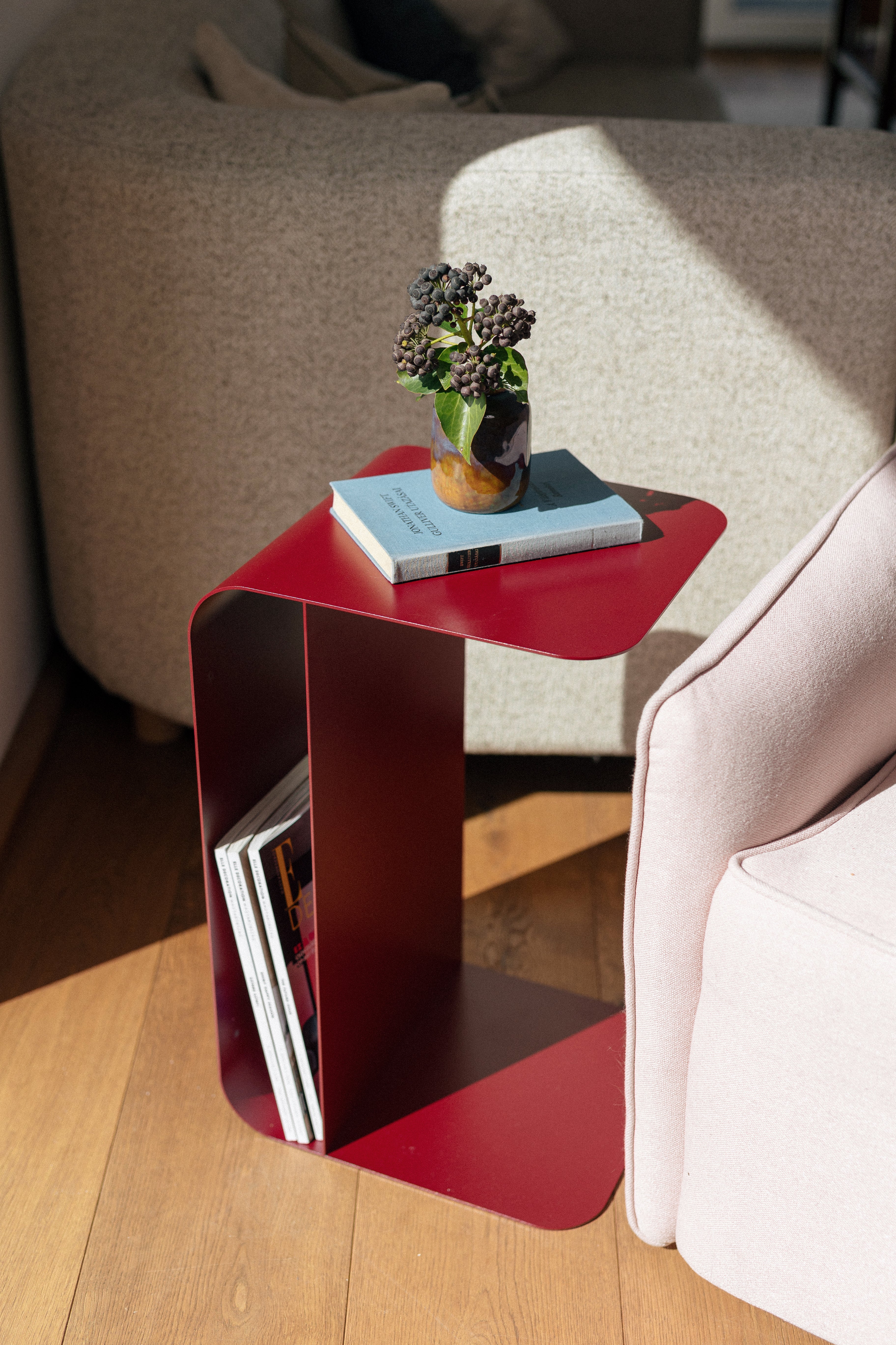 SOLIS SIDE TABLE