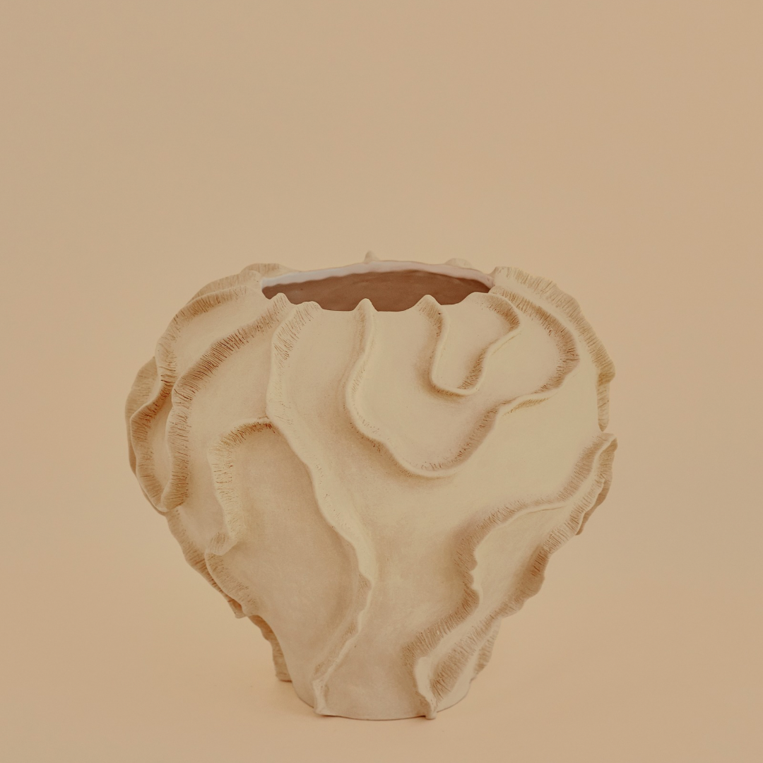 CORAL SCULPTURAL VASE