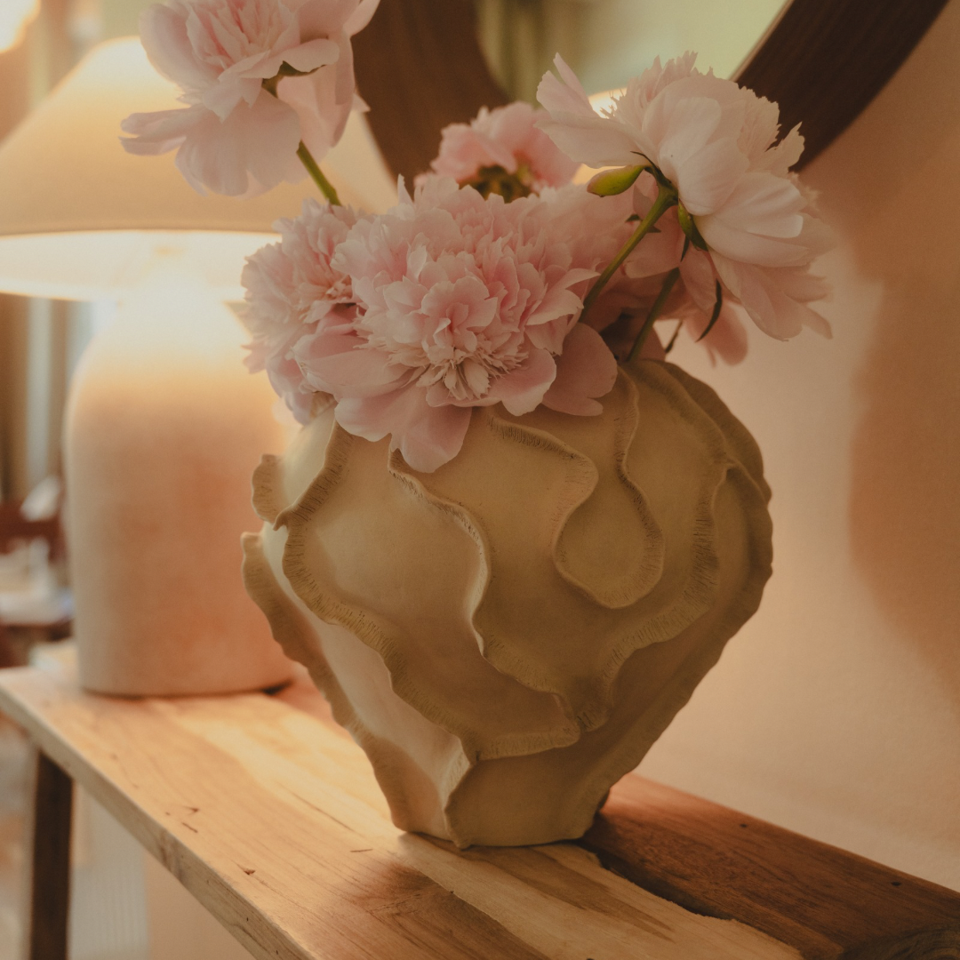 CORAL SCULPTURAL VASE