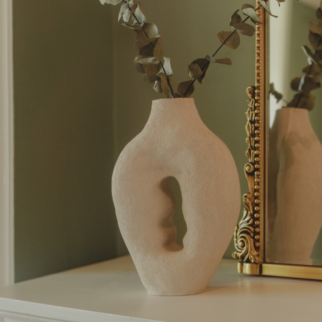REBIRTH VASE