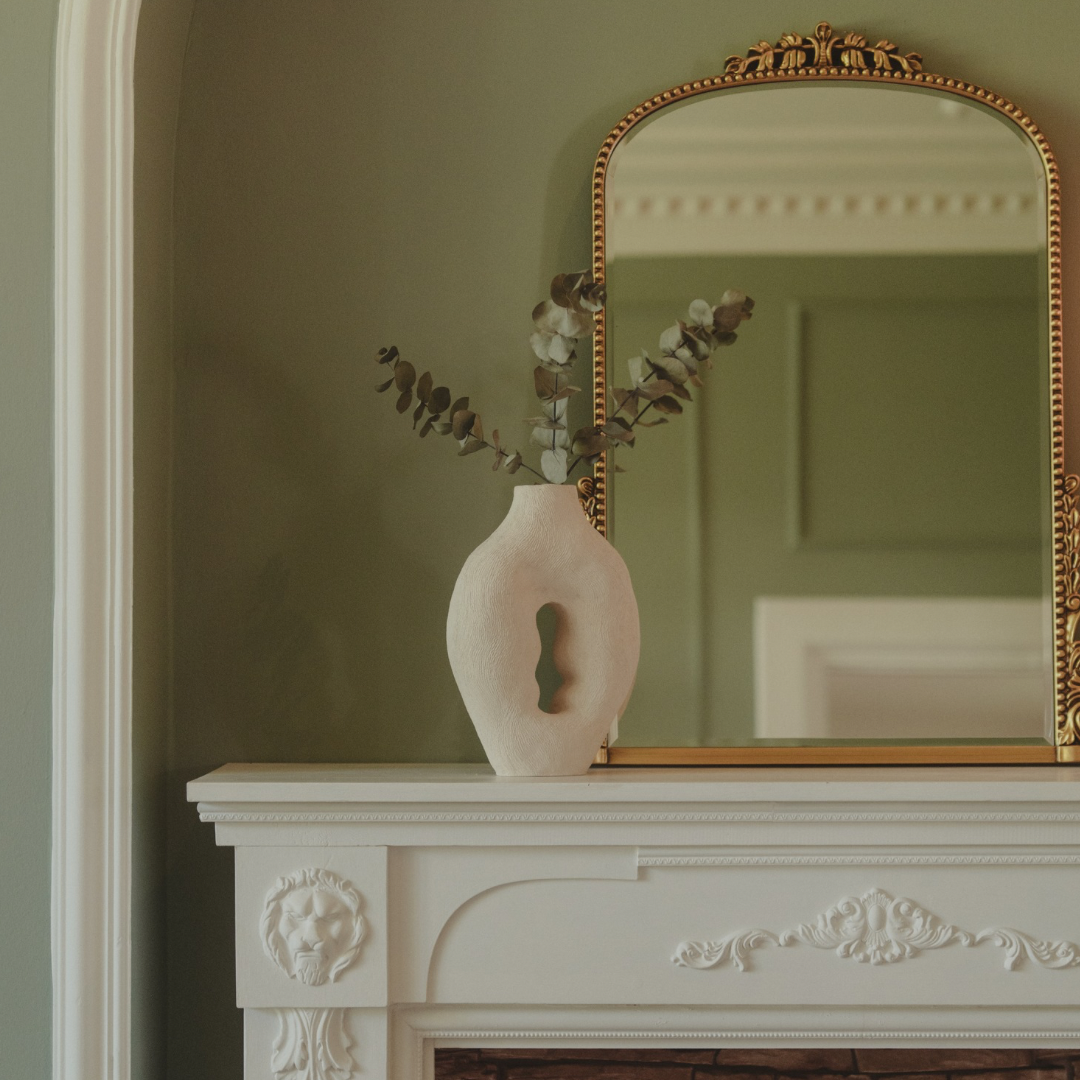 REBIRTH VASE