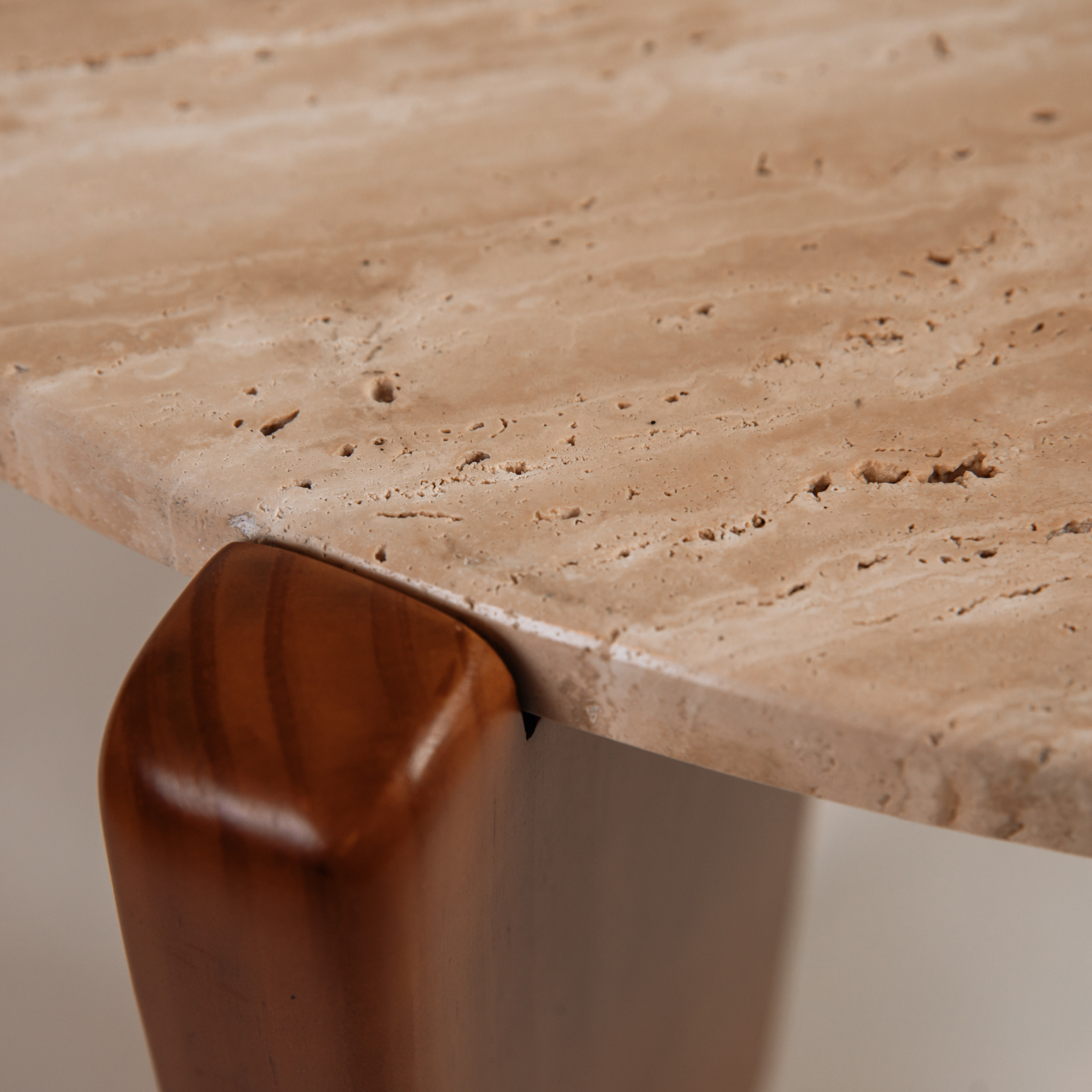 ROUND TRAVERTINE AND WOOD COFFEE TABLE