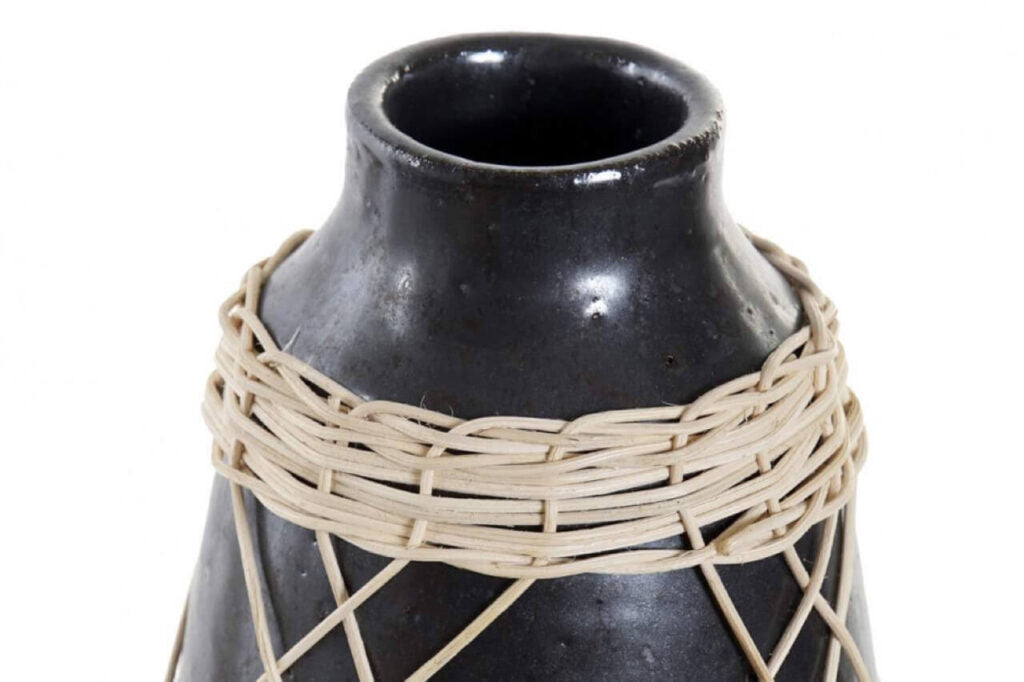 RATTAN VASE