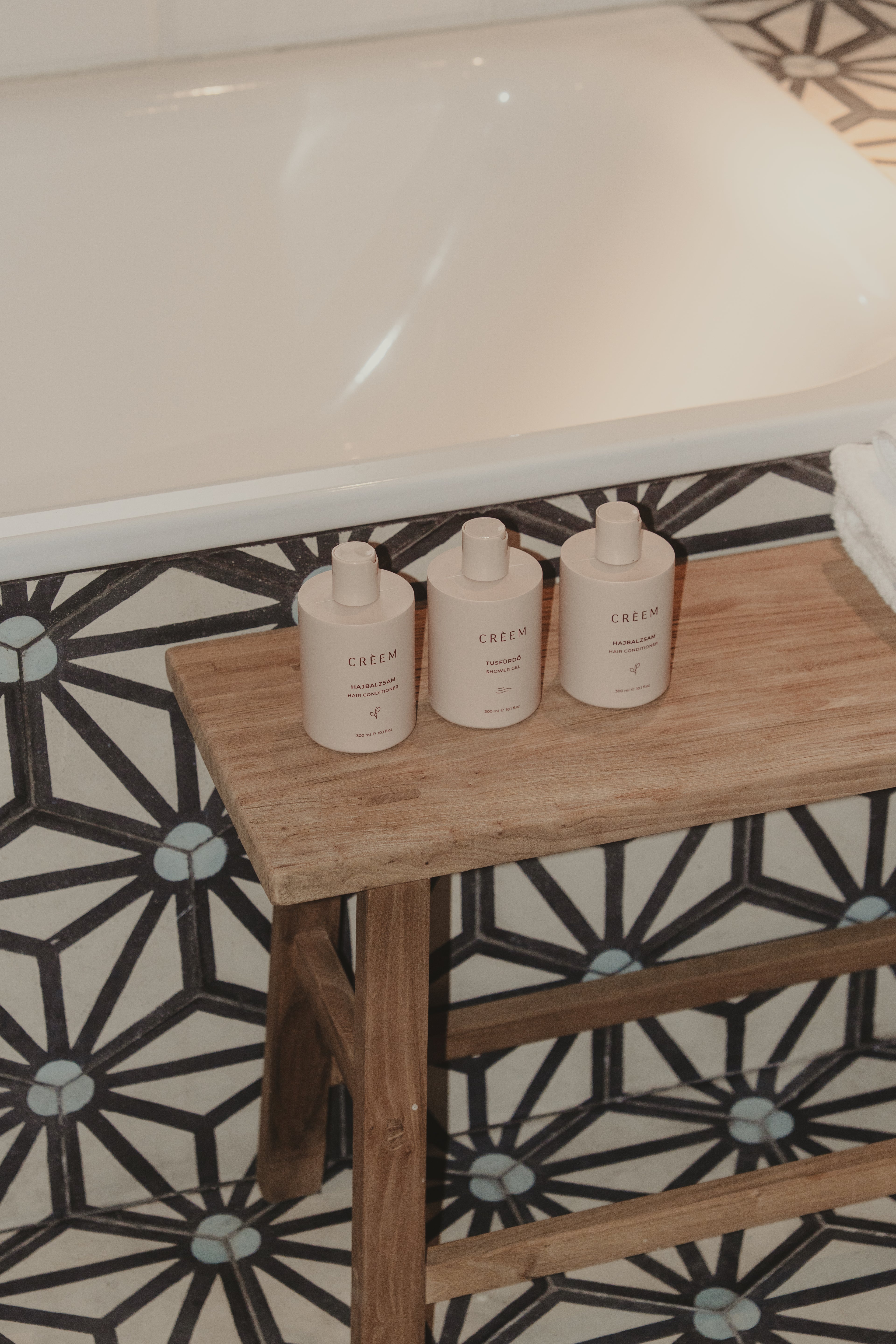 CRÈEM HAIR CONDITIONER